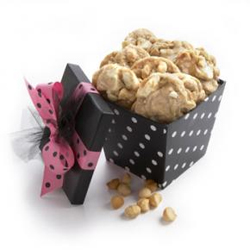 White chocolate macadamia nut cookies White chocolate macadamia nut cookies